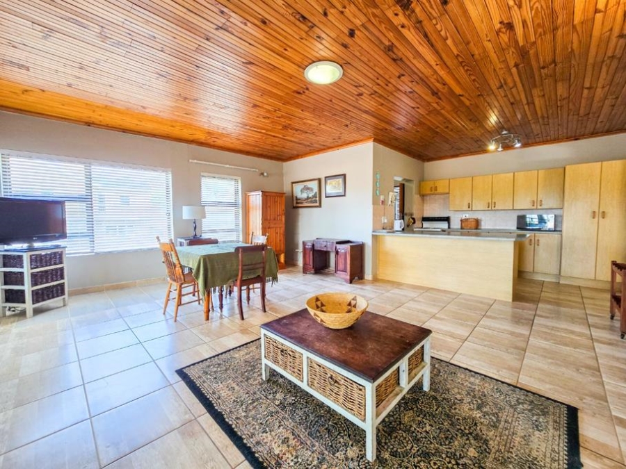 3 Bedroom Property for Sale in Stilbaai Wes Western Cape